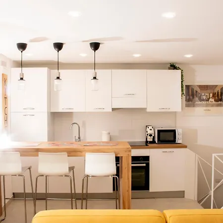 Orni Al Centro Dom wakacyjny Neapol